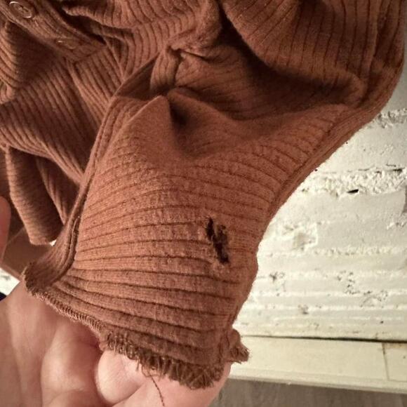 shirts - Picture 3 of 3